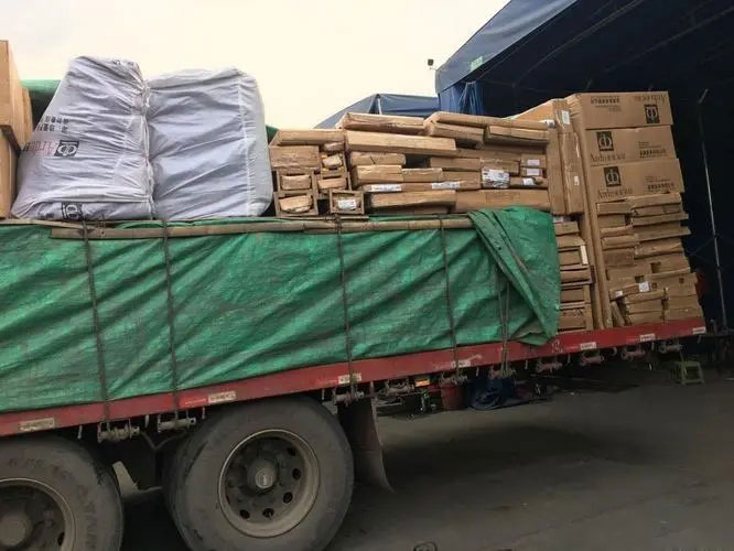 突泉家具托运