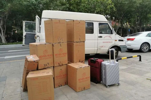 突泉行李托运公司